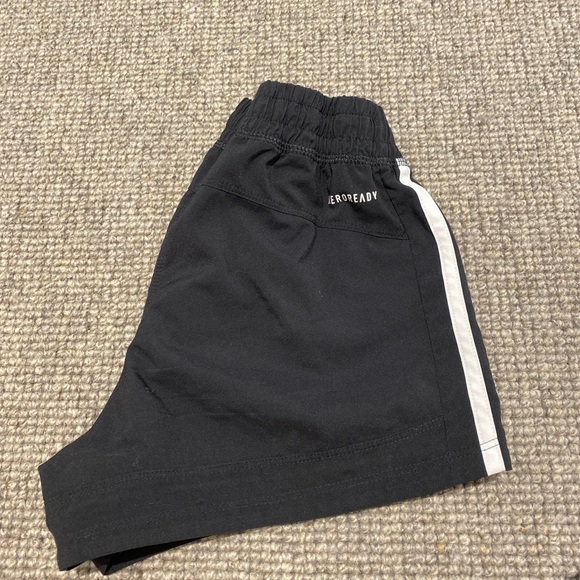 Acidias Shorts Size XS - Picture 2 of 2